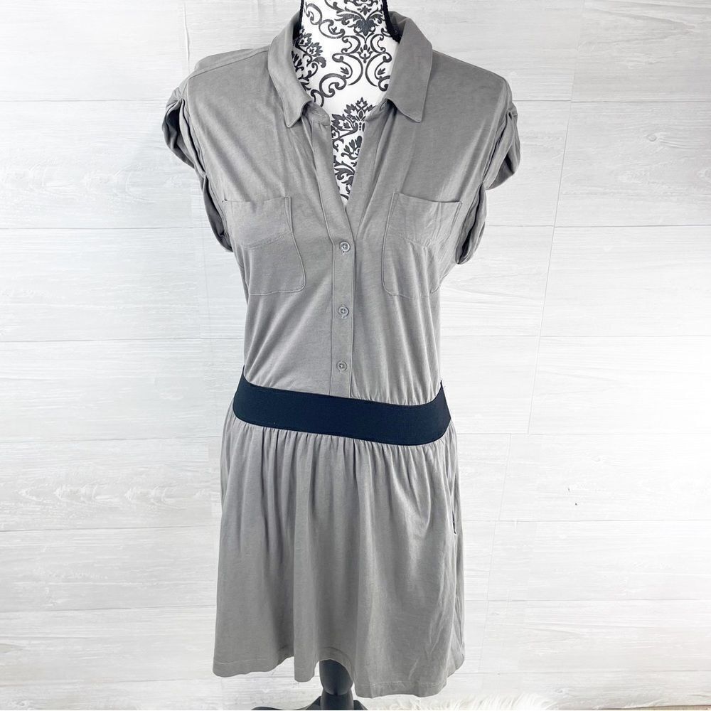 Theory Gray Shirt Dress with Navy Waistband